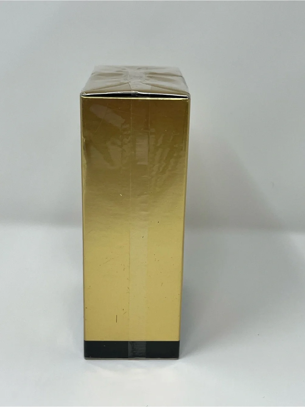 CHANEL Sublimage L’Essence de Teint Ultimate Serum Foundation, shade B50, 40 mL